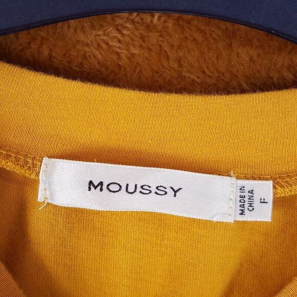 MOUSSY Womens Top Yellow Pullover Crew Lace Up Short Sleeve Boxy Tee - Picture 4 of 9